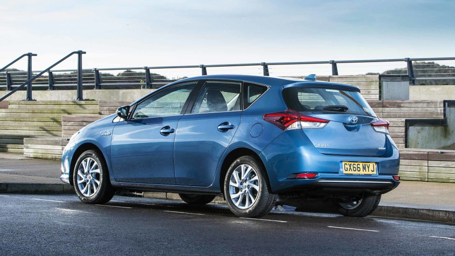 Toyota Auris Hybrid 2017