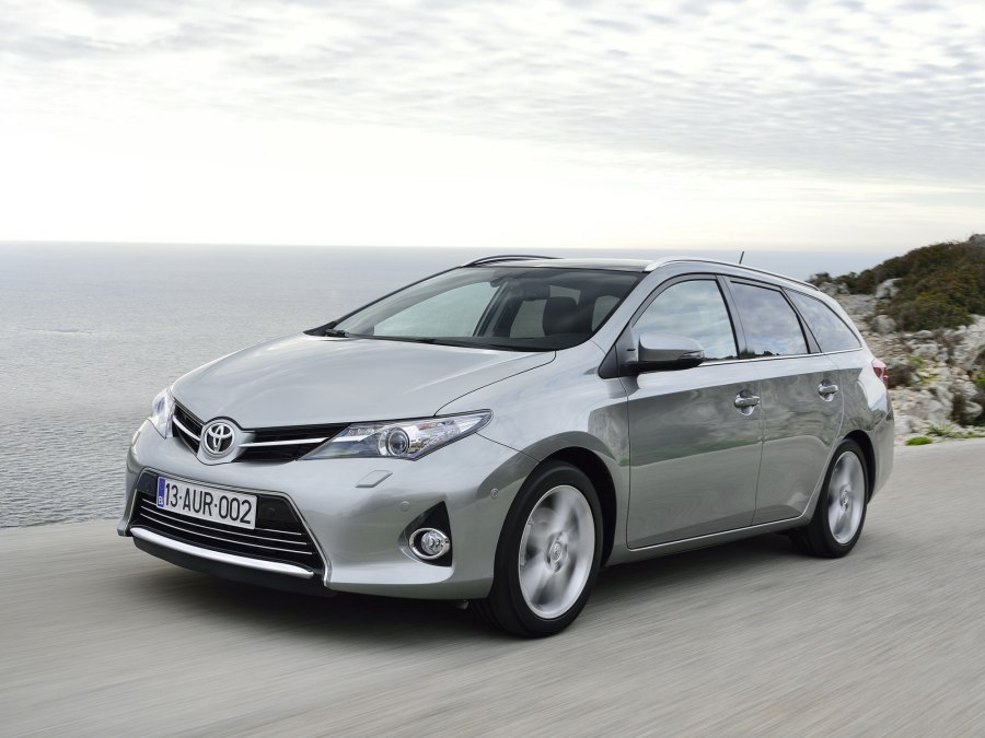 Toyota Auris Touring 2014