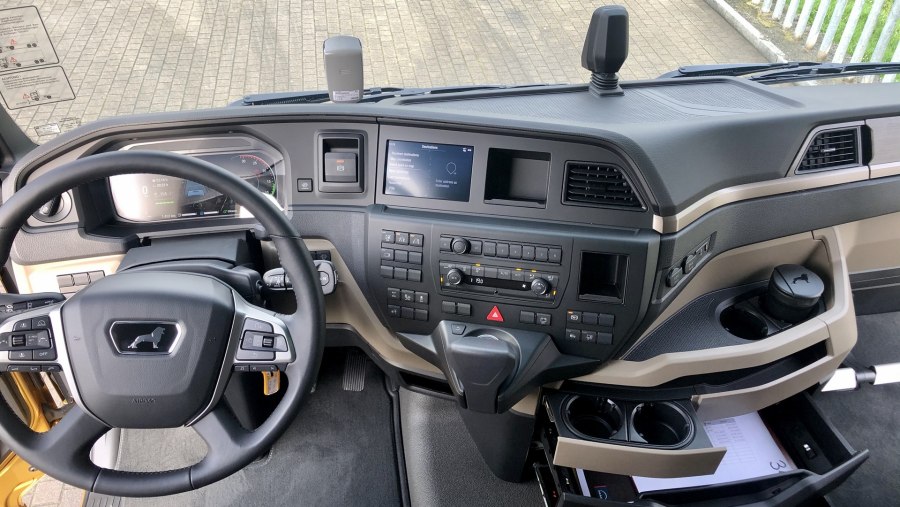 Man TGX 2020 салон новый тягач