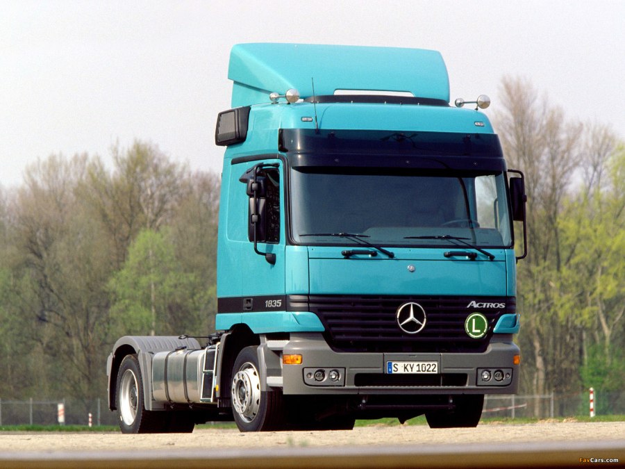 Mercedes-Benz Actros 1835