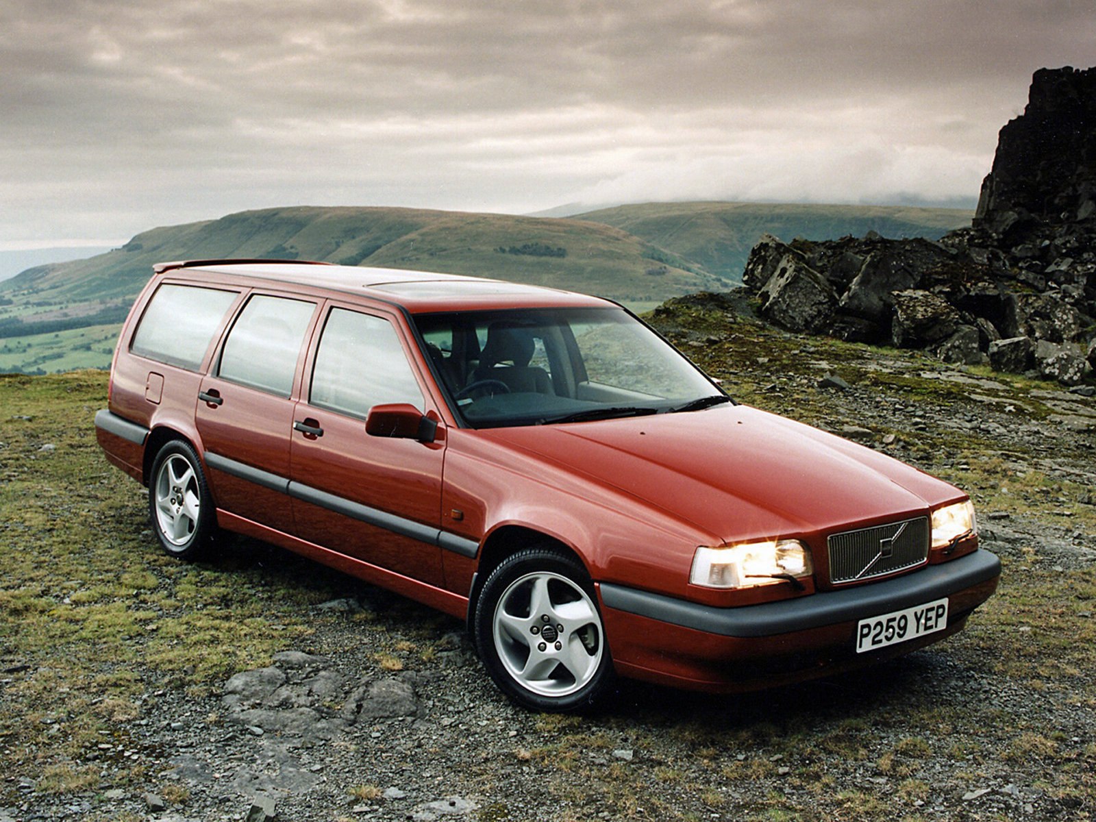 Volvo 850