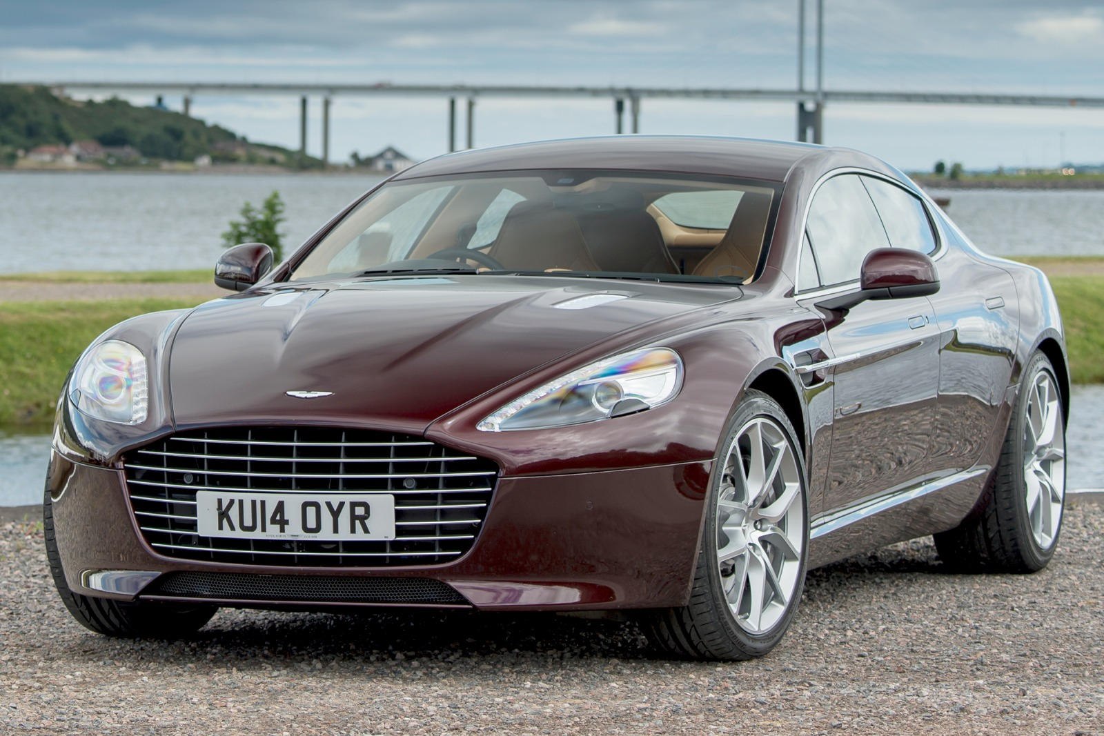 Aston Martin rapide s С„РѕС‚Рѕ