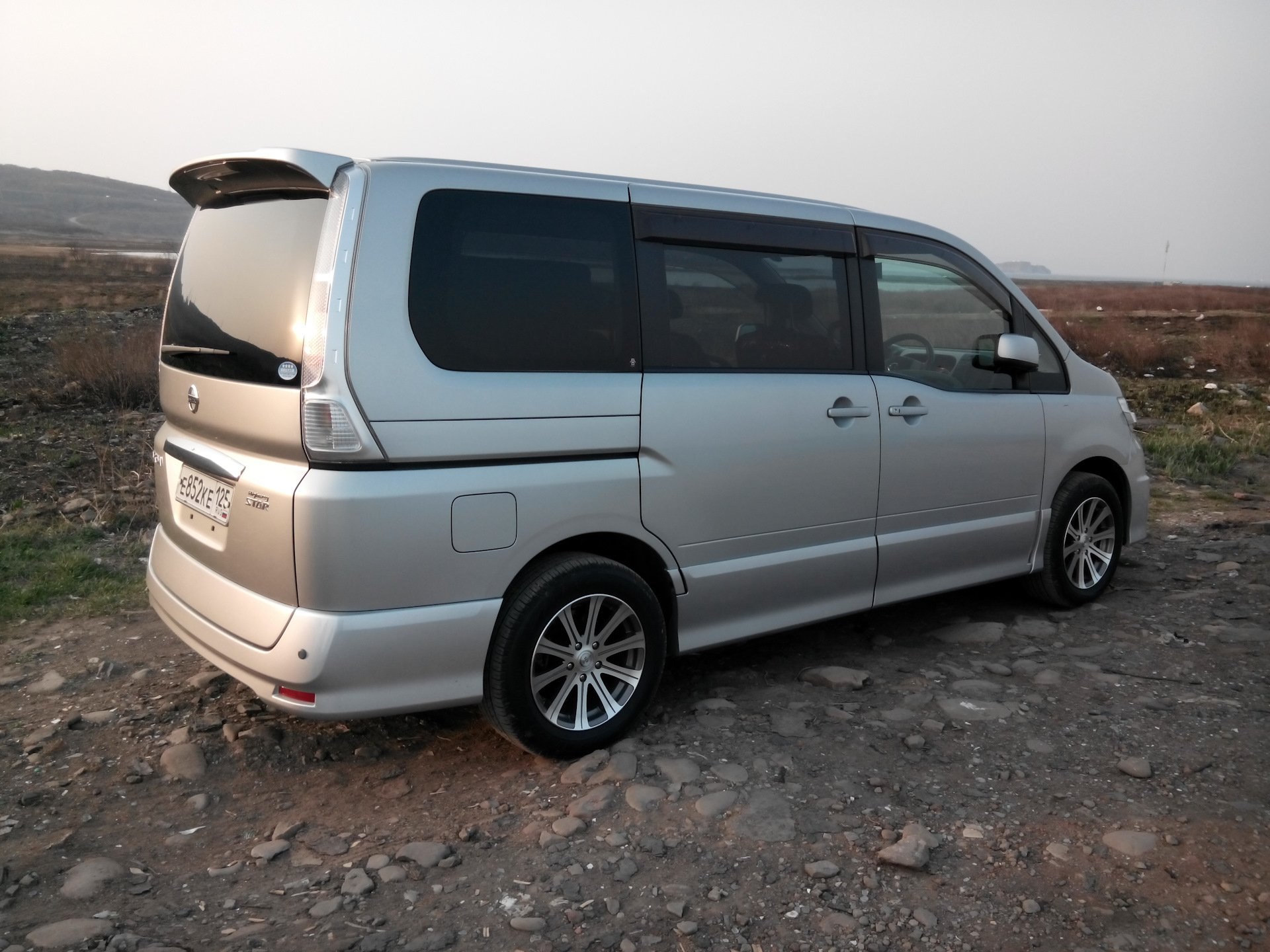 Ниссан серена с25. Ниссан Серена с 25 литье. Nissan Serena MK III. Ниссан Серена 2007 4 ВД.