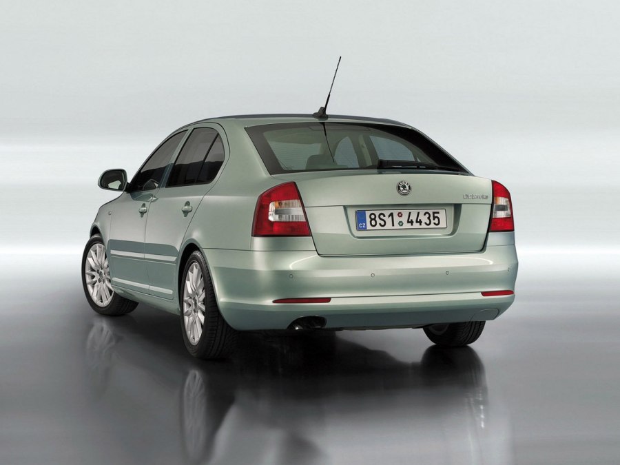Шкода Октавия 2009 1.4