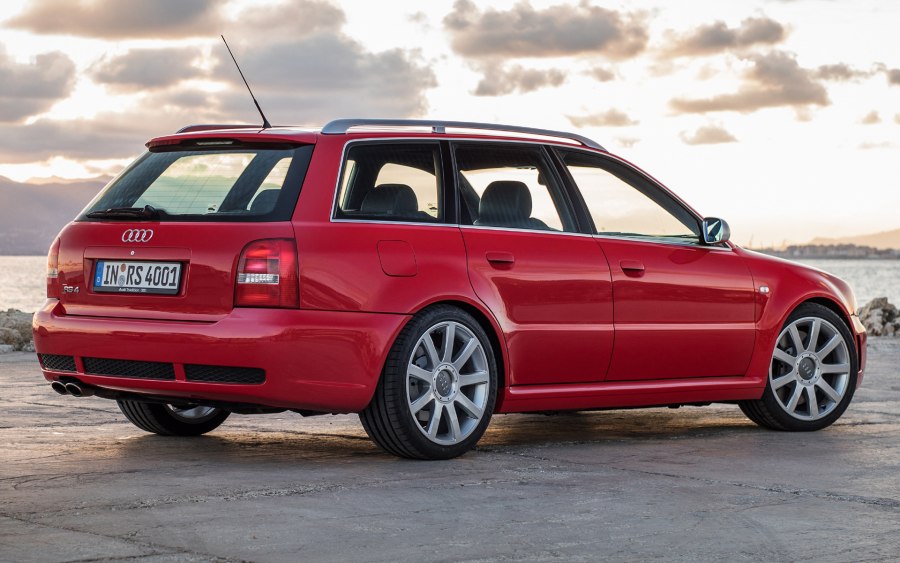 Audi rs4 b5
