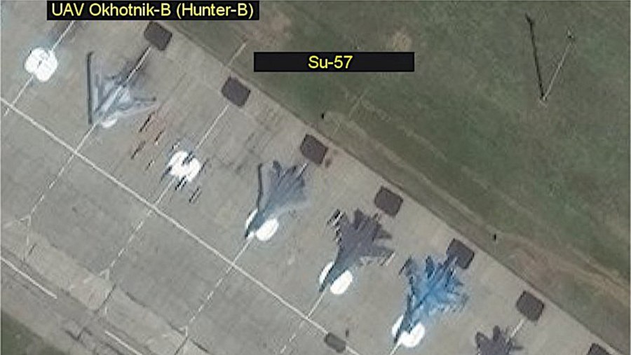 Ударный беспилотник с 70 охотник