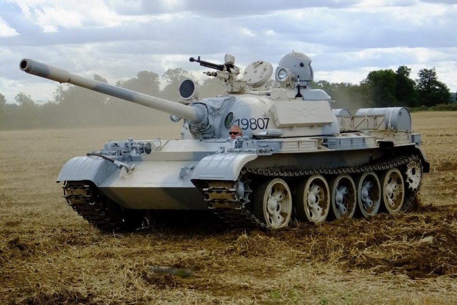 Т 62 И Т 55