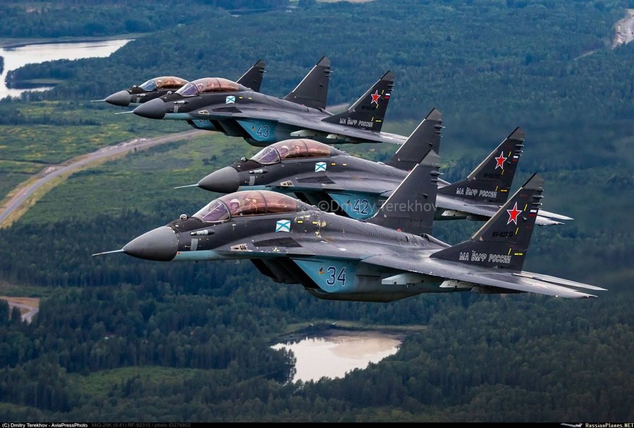Су-27 истребитель - перехватчик
