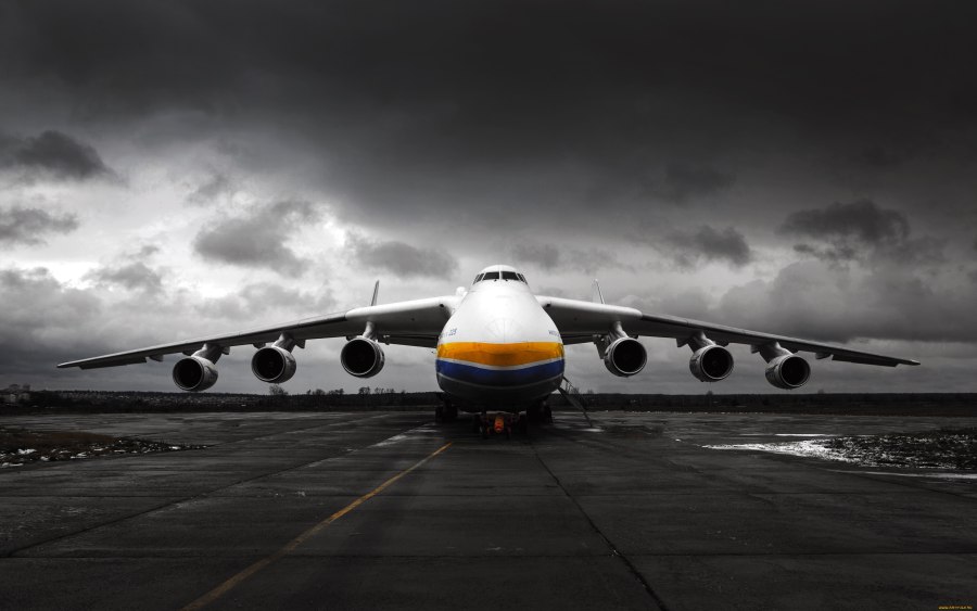 АН-225 Мрия салон
