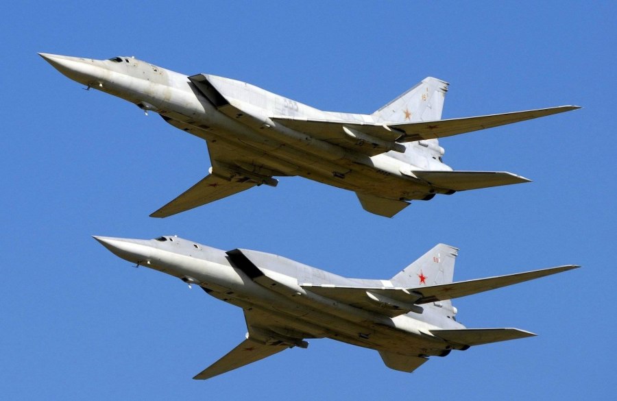 Ту-22м сверхзвуковой самолёт