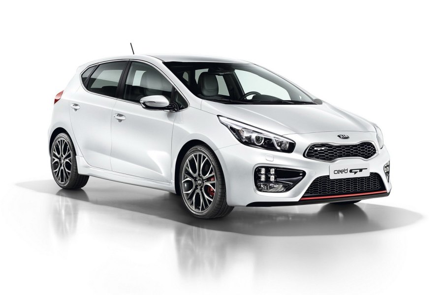 Kia Ceed gt коричневый