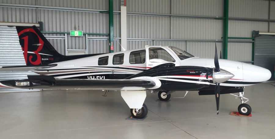 Самолет Beechcraft Baron g58