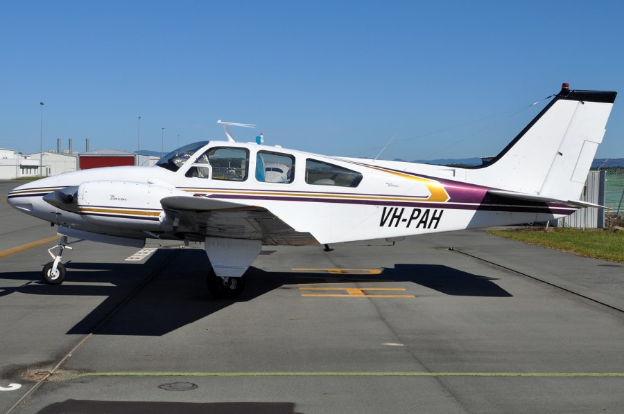 Beechcraft d55