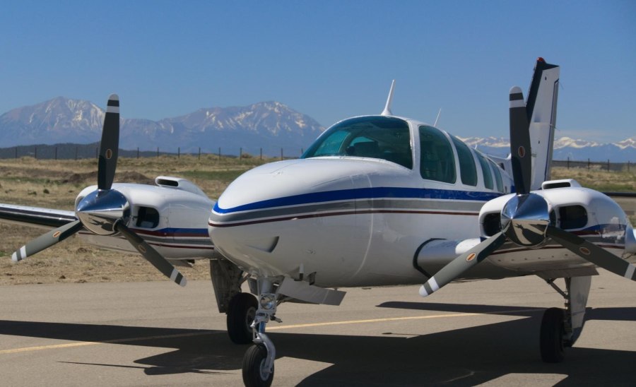 Beechcraft Baron 56