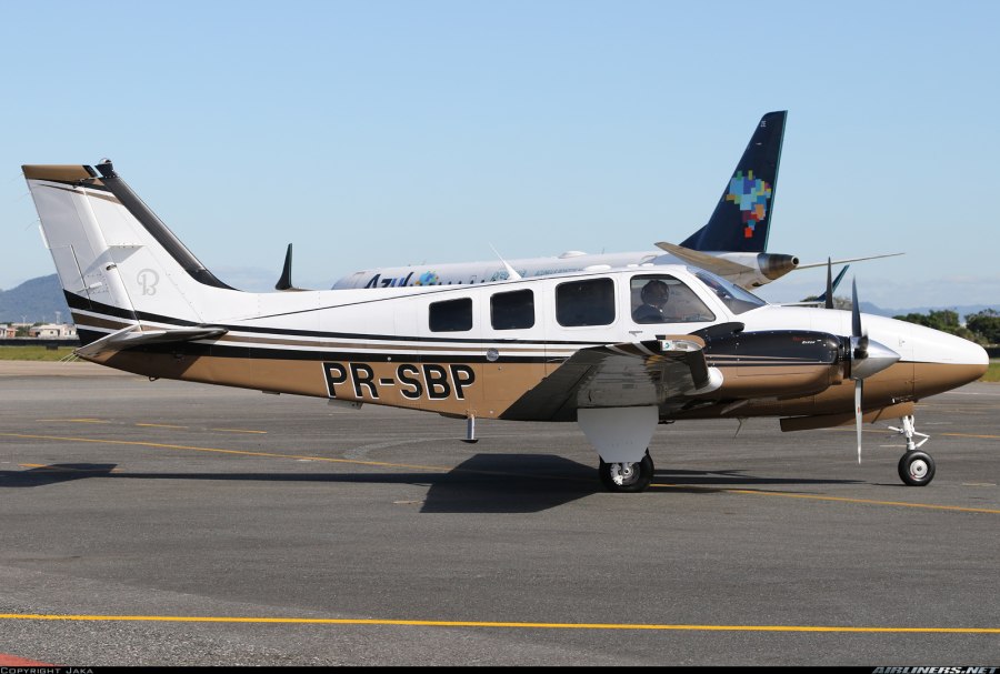 Beechcraft Baron 58
