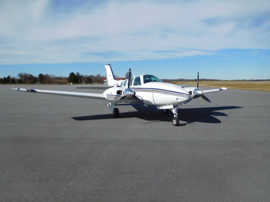 Beechcraft Baron g58