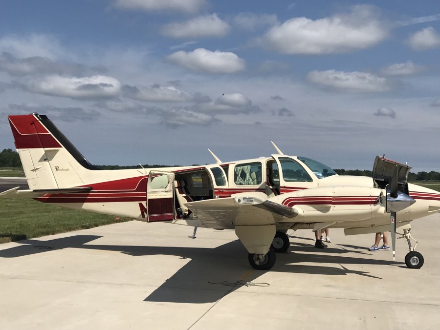 Beech Baron g60