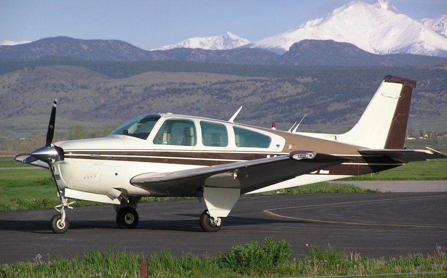 Beechcraft Baron 58