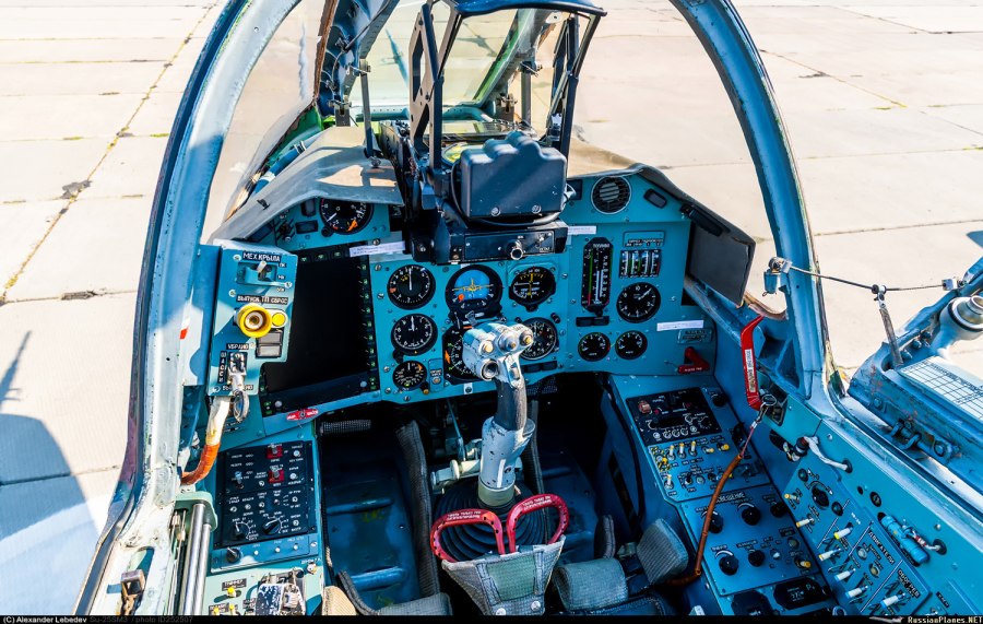 Су-25см3 кабина
