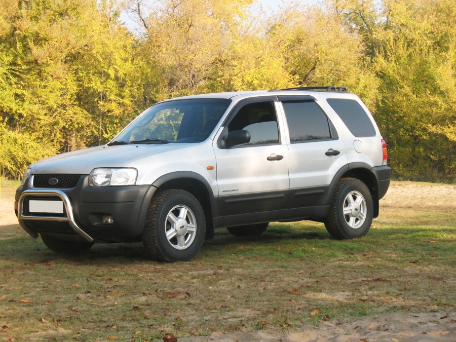 Форд Маверик 2 поколения