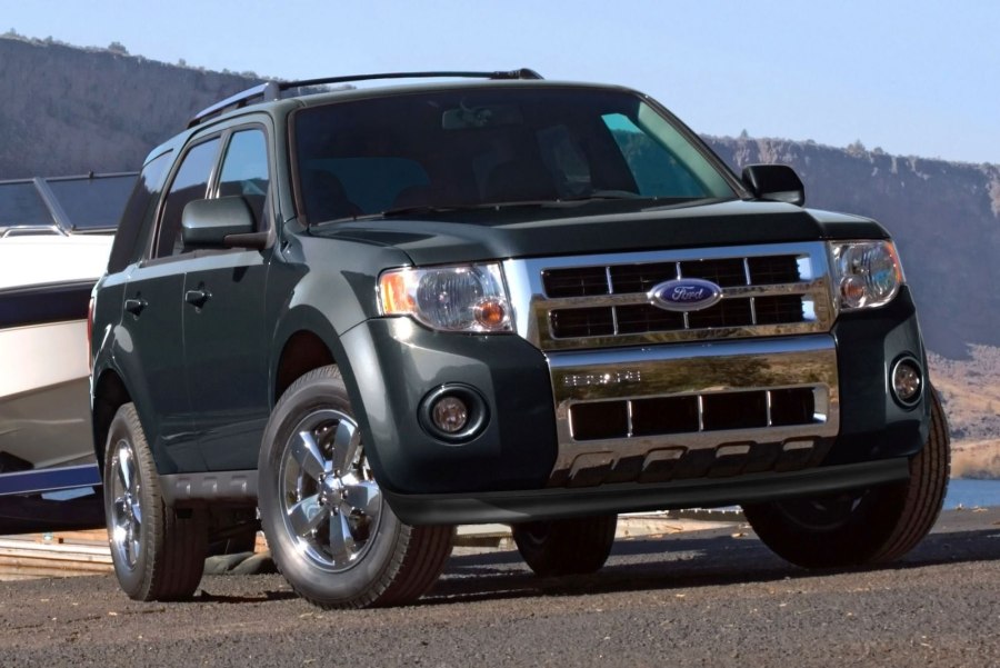 Ford Escape II 2011