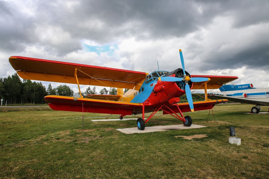 Самолёт АН-2