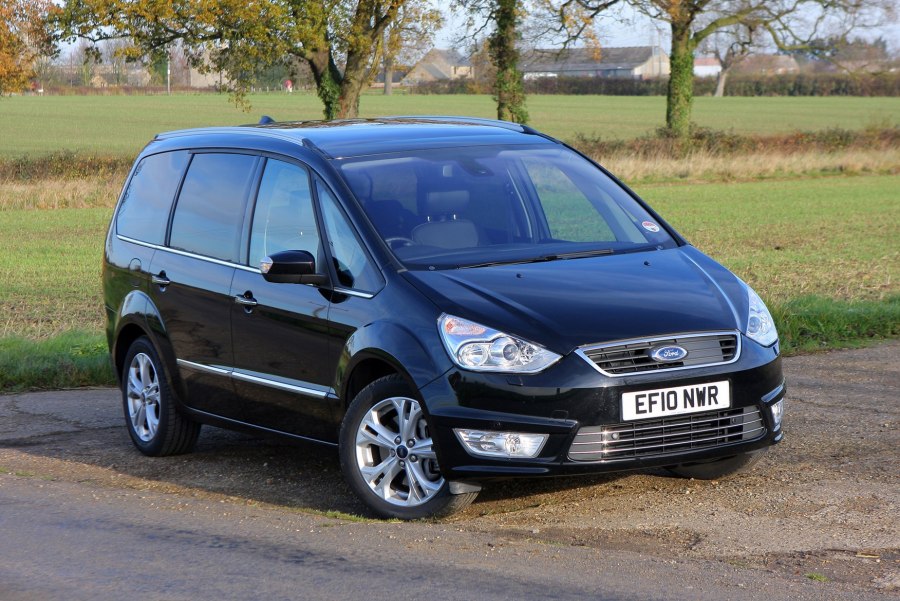 Ford Galaxy минивэн