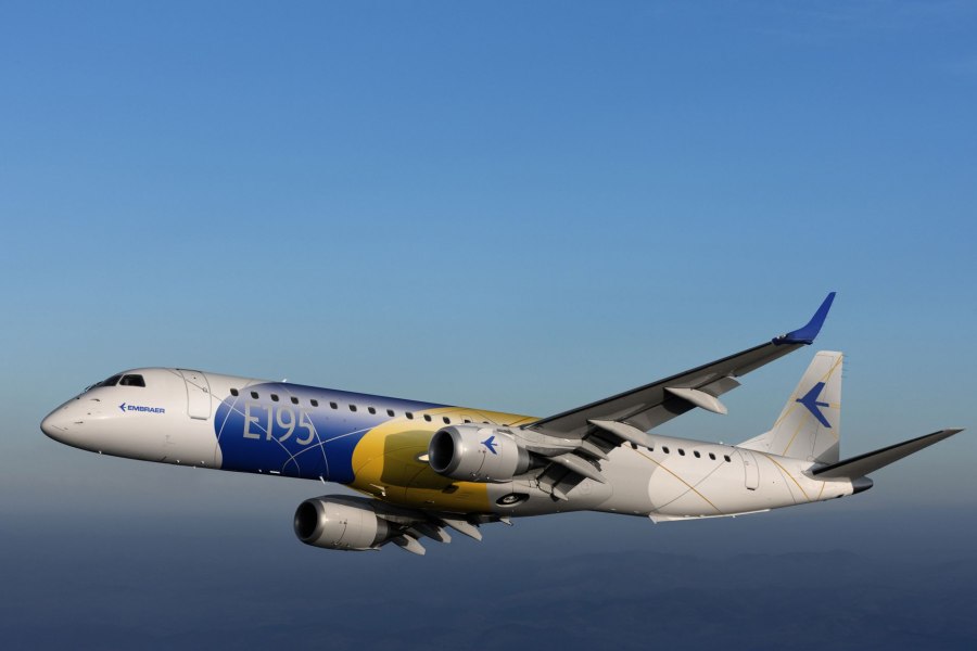 Embraer e195