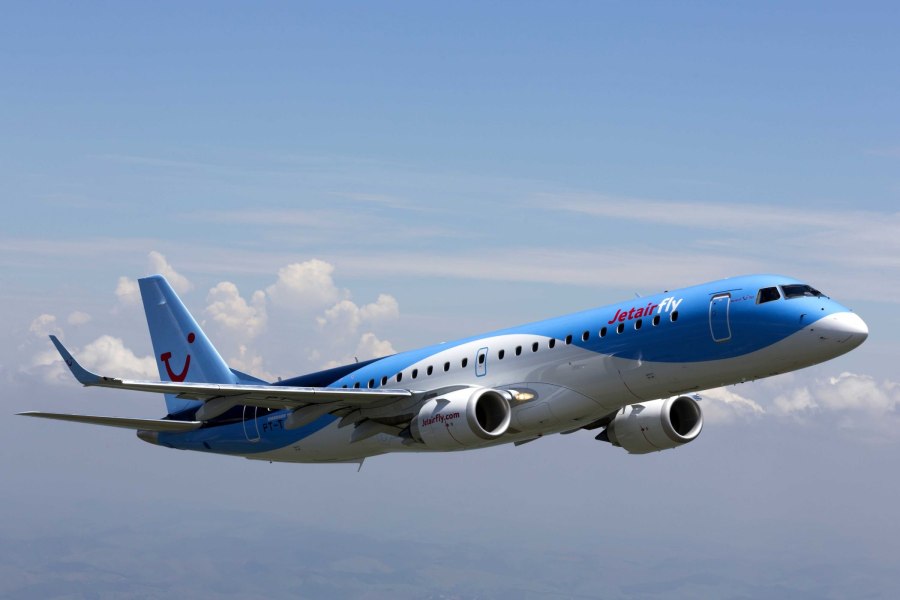 Embraer e190