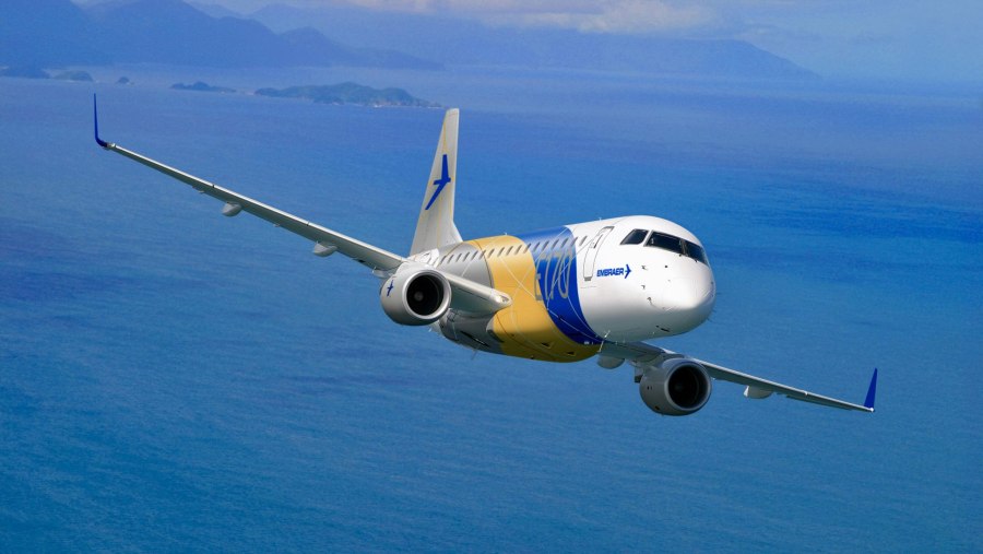 Самолет Embraer e170