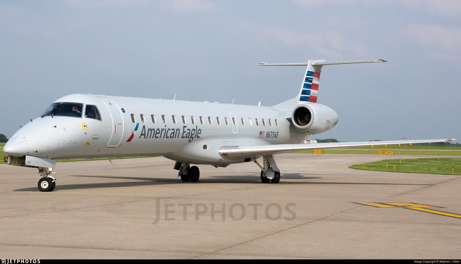 Airbus 320 Embraer 170