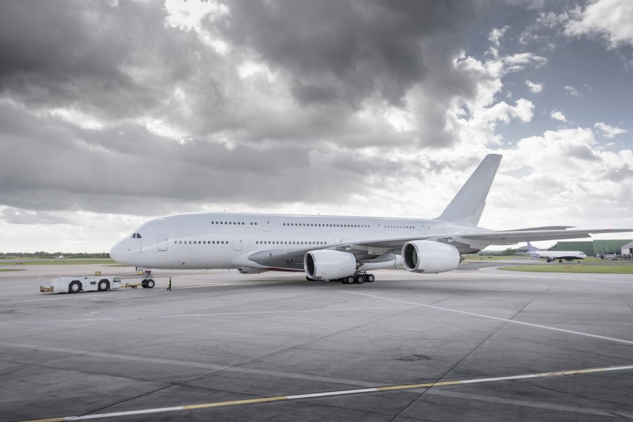 Эйрбас 380