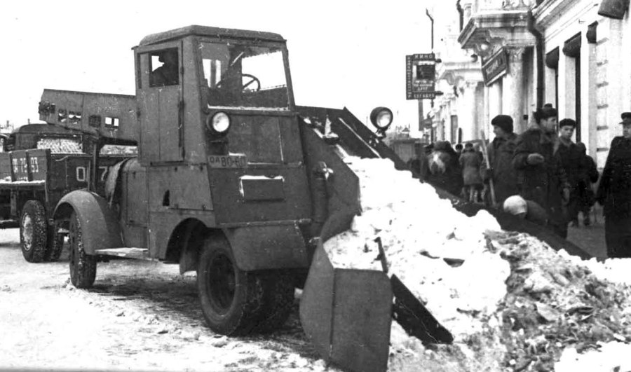 Снегопогрузчик ЗИС-150