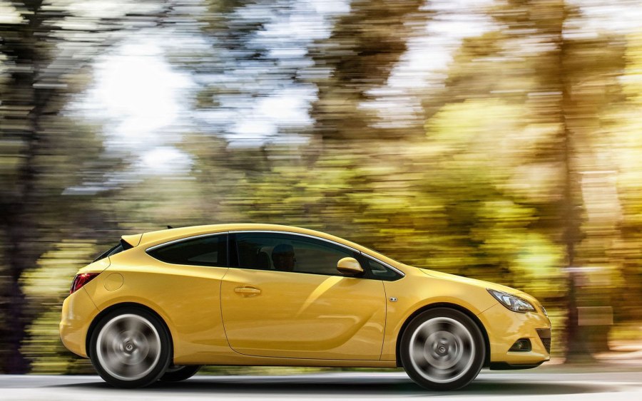Opel Astra GTC 2021