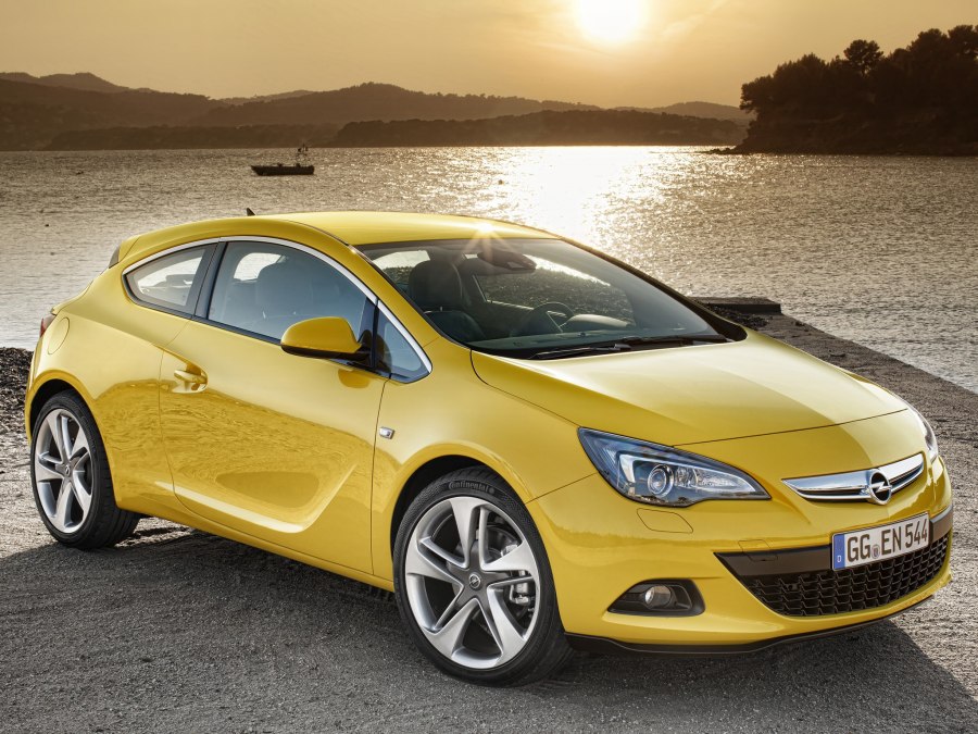 Opel Astra GTC 2014