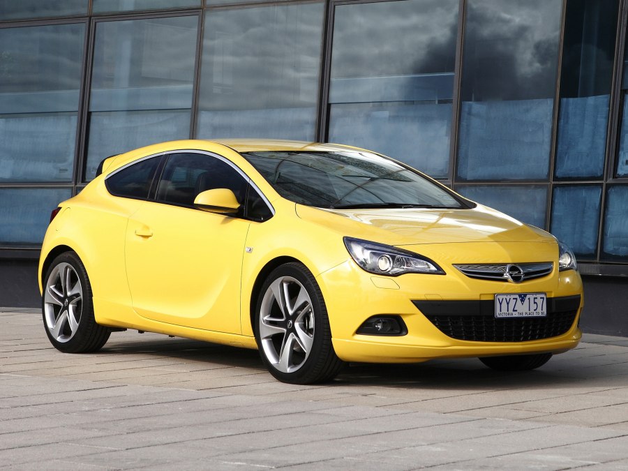 Opel Astra j GTC 2012
