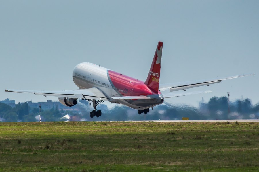 Боинг-767-300 Норд Винд