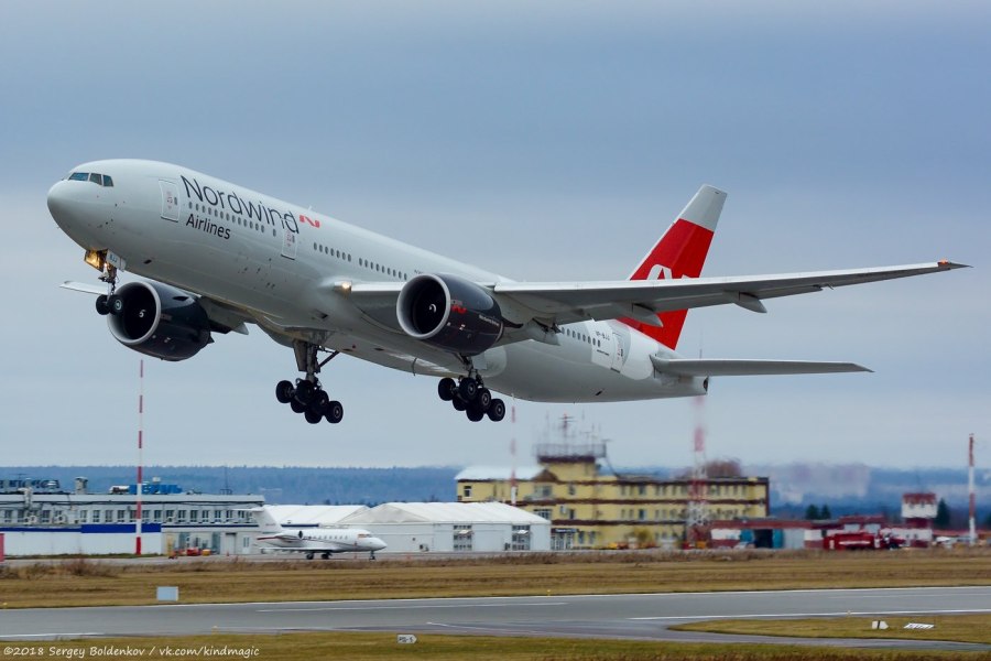 Boeing 777-200 Норд Винд