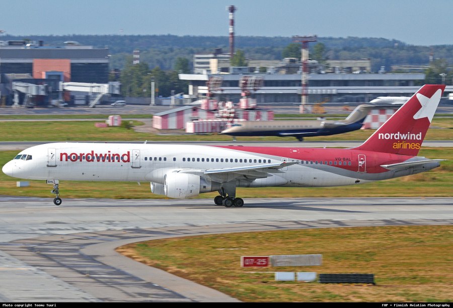 Боинг 757 Норд Винд