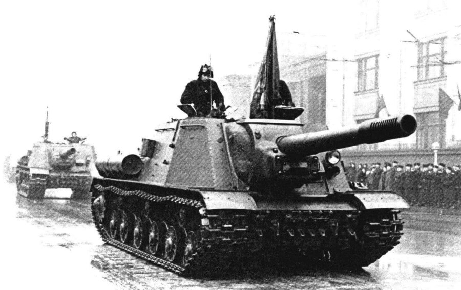 ИСУ 152 Великая Отечественная война