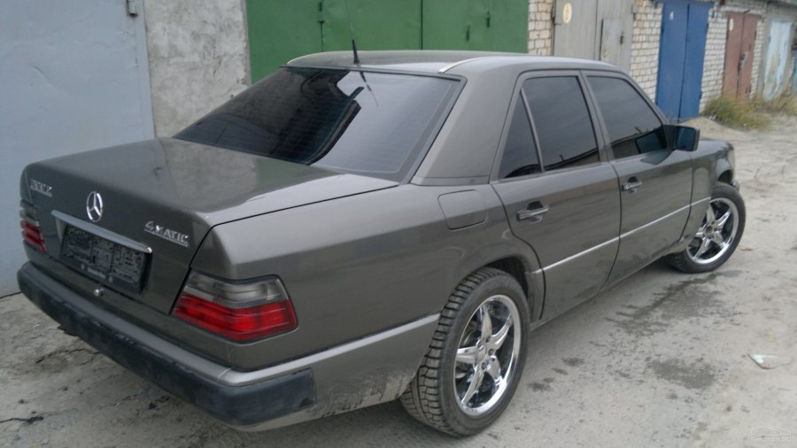 Мерседес w124 Худжанд