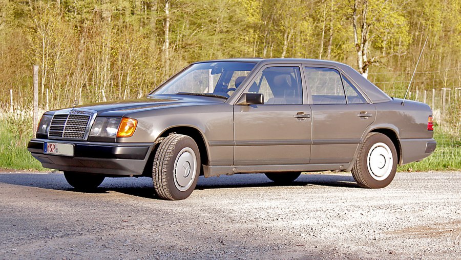 Мерседес w124 200