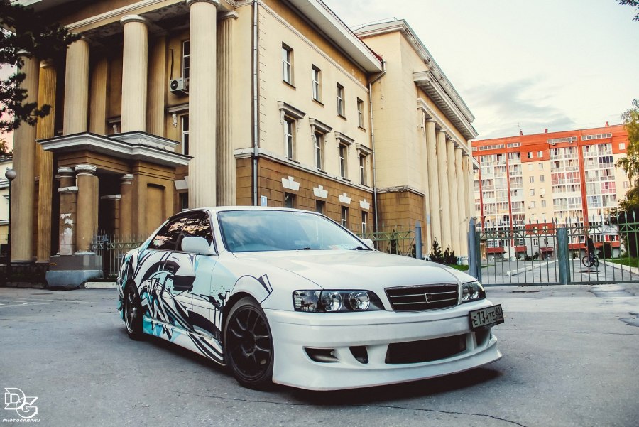 Toyota Chaser 100