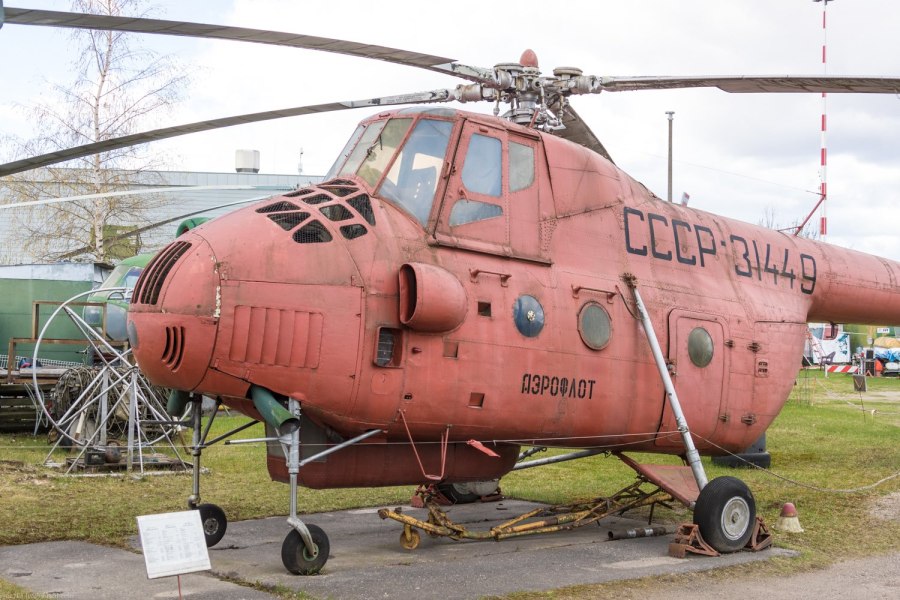 Ми-4 вертолёт