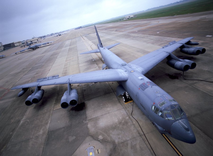 B52 самолет