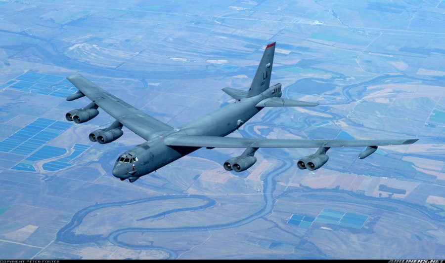 B 52 бомбардировщик
