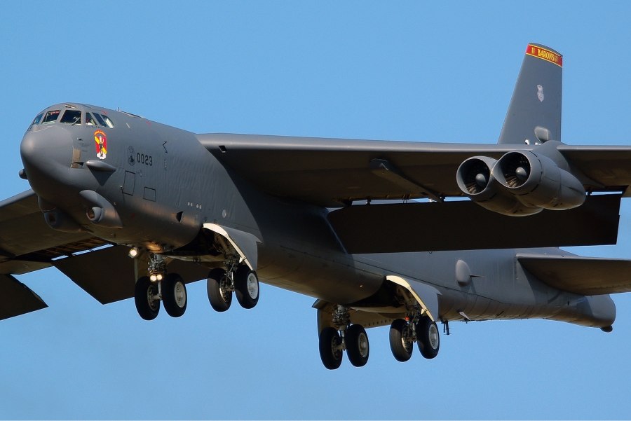 B-52h бомбардировщик