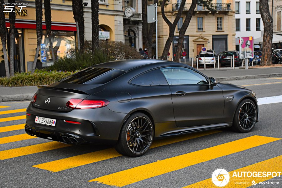 Mercedes AMG c63 s Coupe c205