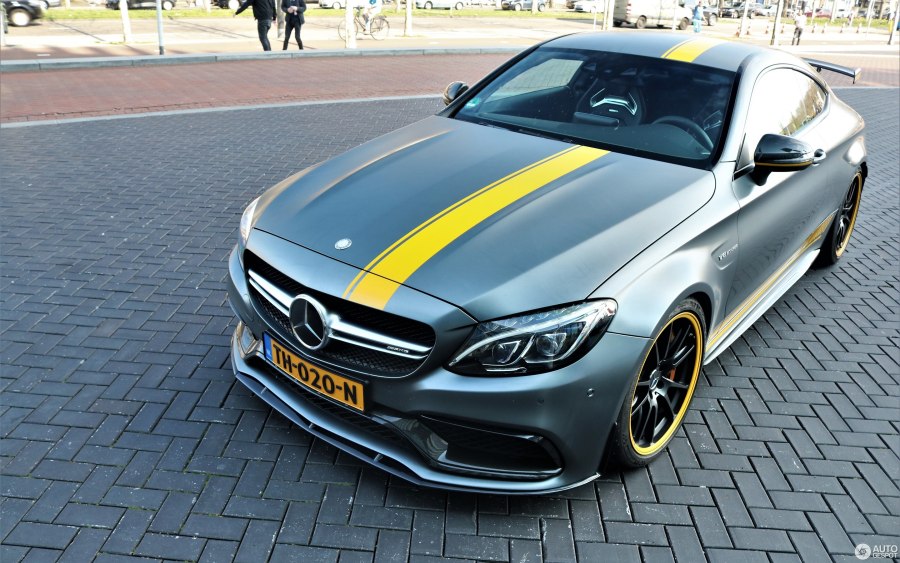 Mercedes AMG c63 s Coupe c205