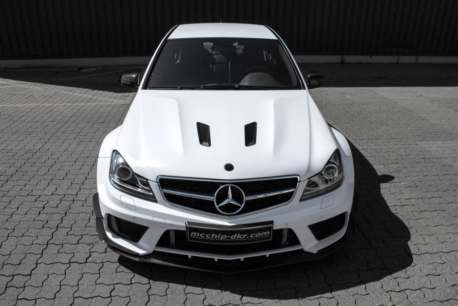 Мерседес c63 AMG купе